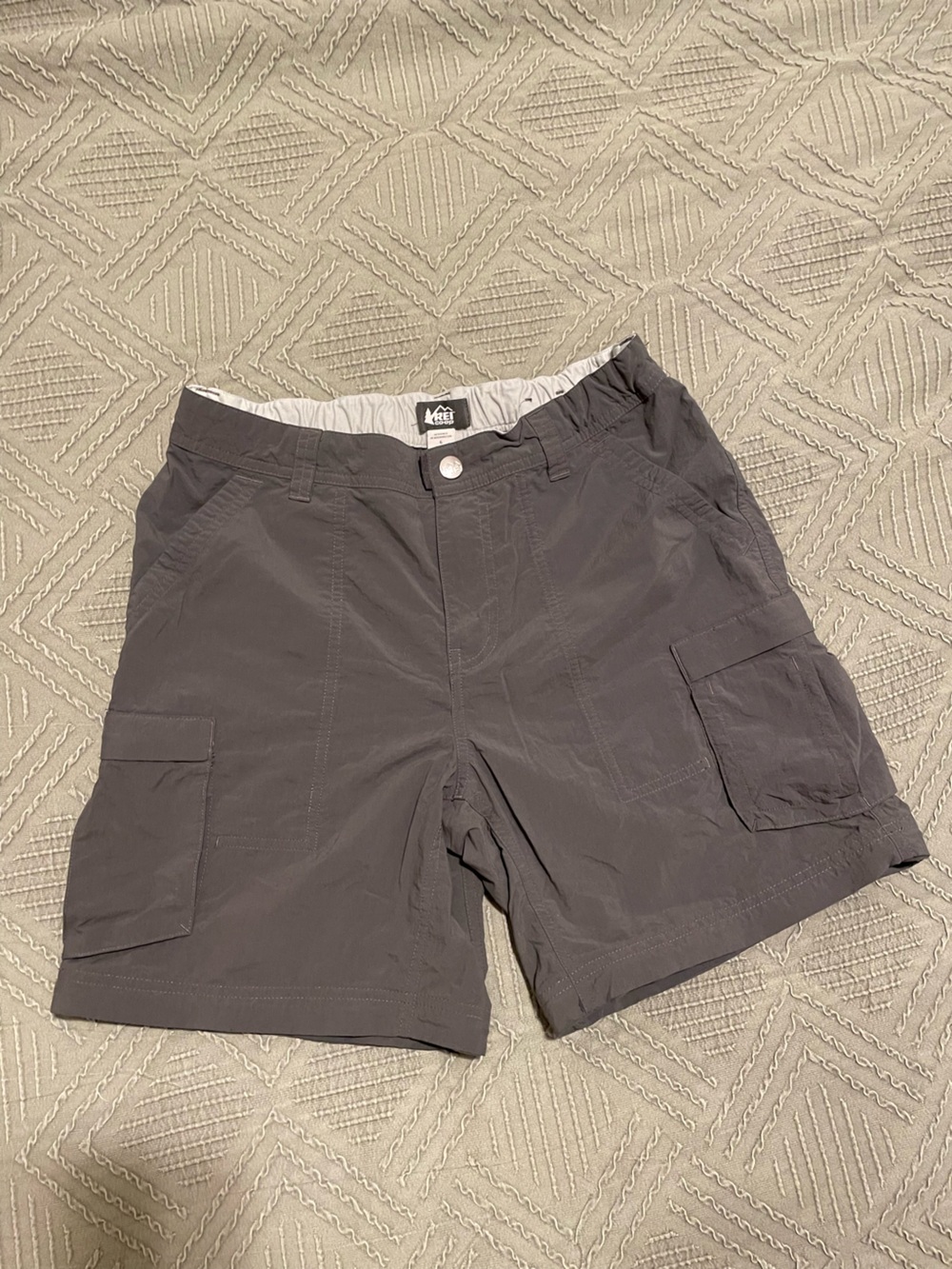 REI Women’s Gray Cargo hiking Shorts